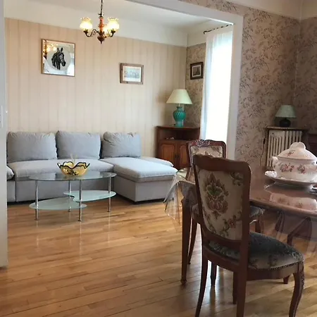 Le Prairie - Centre - Marche Couvert - Spacieux Apartment